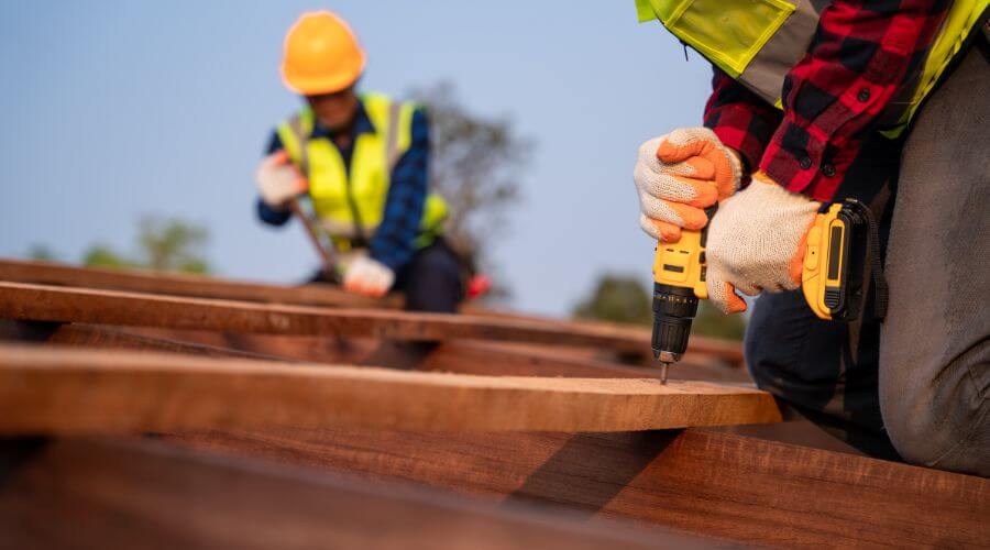 Expert top industrial roofings services in Wolf Lake, IL